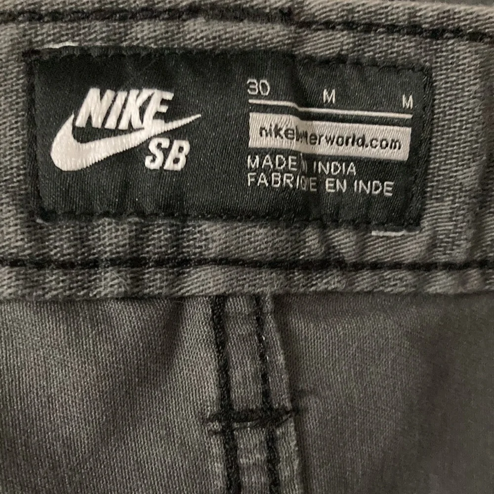 Nike Skinny Pants - Picture 8 of 10
